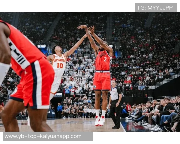 快船奋战无小卡需降低失误才能赢得比赛胜利