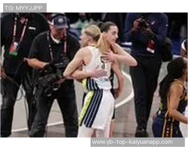 美国女篮训练营名单公布克拉克领衔新星朱朱沃特金斯闪耀其中