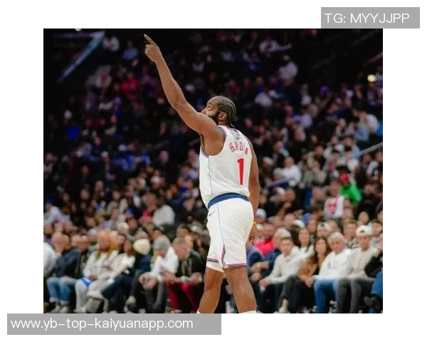 马克西首节表现惊艳9投6中砍下16分4助攻三分球命中率高达57